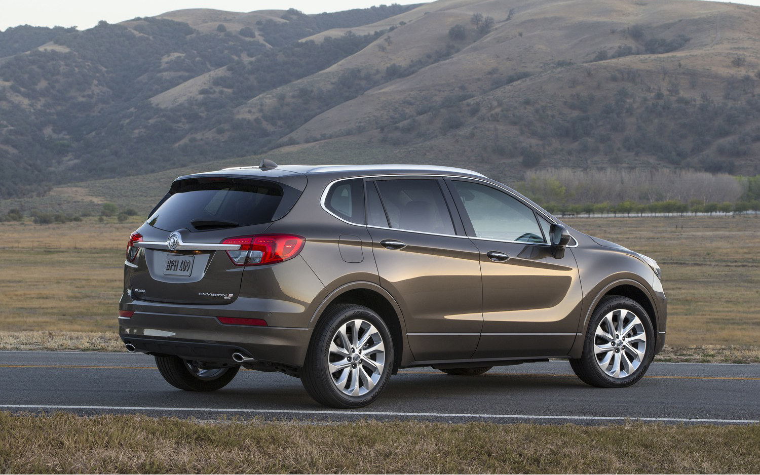 Buick Envision Essence 2018 SUV Drive